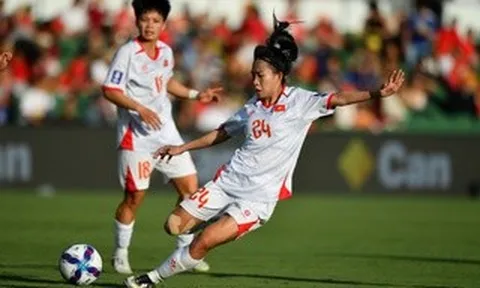 Bóng đá nữ: Hệ quả của hai hướng đi