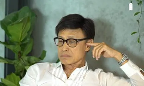 Ca khúc để đời của nam nghệ sĩ Việt ly hôn ở tuổi 78: Không oán trách nhưng ngập tràn xót xa