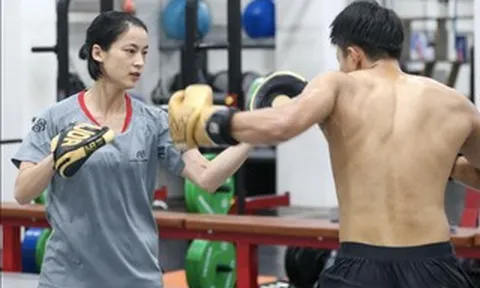 Sát cánh cùng cựu vô địch SEA Games trở lại võ đài quyền Anh