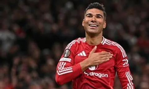 Lộ diện bến đỗ mới của Casemiro: Rời Man Utd, sang Trung Đông hay tái ngộ Messi?