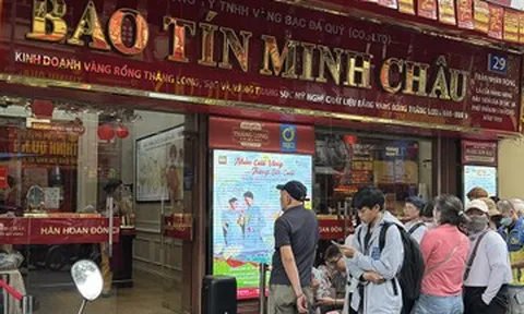 Tiệm vàng Bảo Tín Minh Châu hoạt động lại, khách chủ yếu đến nhận vàng theo giấy hẹn