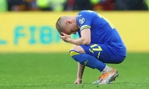 Tuyển Ukraine bị trộm ghé thăm khi đá vòng play-off World Cup 2026