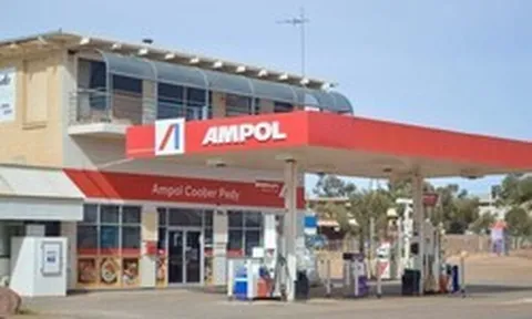 Giá xăng tại Úc tăng lên tương đương 38.000 đồng/lít, cao nhất 20 năm qua