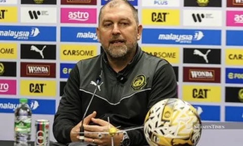 HLV tuyển Malaysia đặt mục tiêu thắng tuyển Việt Nam để xua tan nỗi buồn