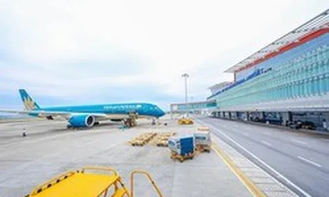 Tạm dừng khai thác đường bay Vân Đồn - TPHCM