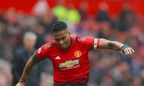 Cựu thủ quân Man Utd tái xuất sau 5 năm giải nghệ