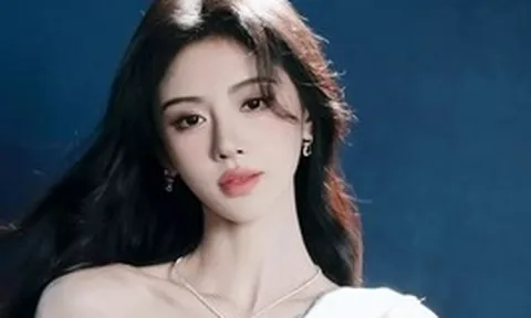 Tiết lộ gây chấn động giới giải trí