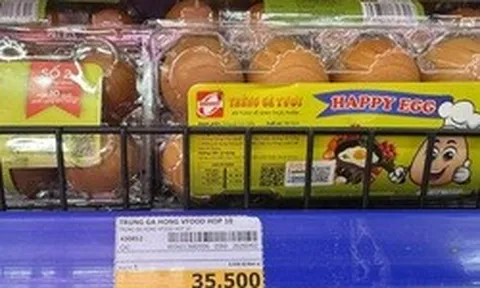 Cùng một loại rau, giá chợ lẻ cao gấp 2-3 lần chợ đầu mối