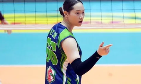 Hotgirl bóng chuyền cao 1m79 gây sốt ở giải VĐQG 2026