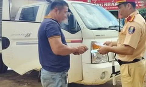 Quy định lớn liên quan đến tất cả ô tô trên cả nước sẽ bị bãi bỏ từ năm sau: CSGT sẽ kiểm soát thế nào?