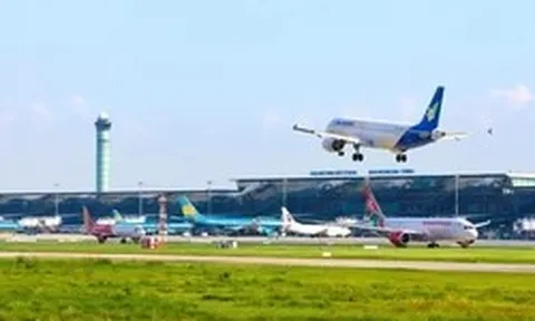 Có tăng giá vé máy bay không?