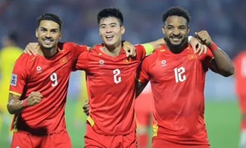 Có nên nhập tịch cầu thủ không huyết thống?