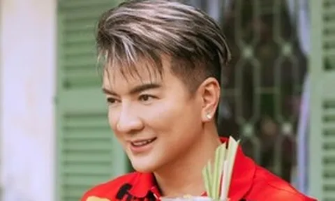 "Ông hoàng nhạc Việt" sống cảnh "gà trống nuôi con", ở tuổi U60 mở quán bán thêm cafe