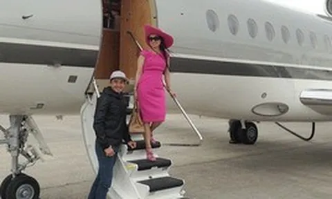 Ca sĩ Hà Phương lấy tỷ phú: "Áp lực chứ, chồng thành đạt thì cũng nhiều bóng hồng vây quanh"