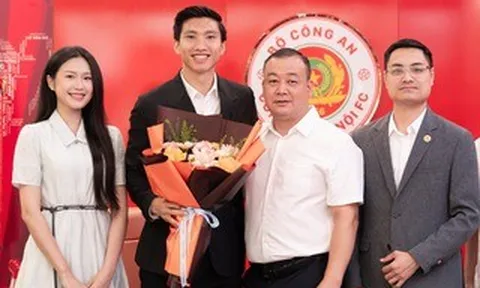 Đoàn Văn Hậu nhận "lót tay" khủng khi gia hạn hợp đồng với CLB CAHN