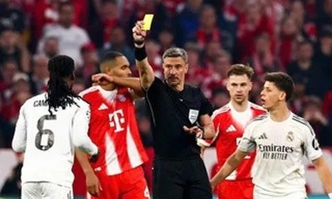 Tranh cãi trọng tài phủ bóng vòng tứ kết Champions League