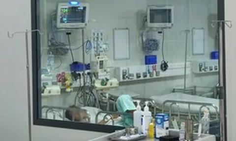 24 ca mắc, 4 ca tử vong, bác sĩ phát cảnh báo "nóng" về căn bệnh gây chết người trong 24h