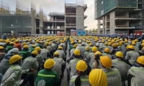 La Pura tăng tốc chuẩn bị cất nóc toà tháp đầu tiên vào tháng 5/2026