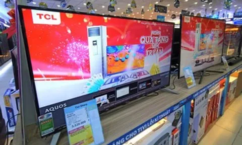 Sự thực về tivi 3 triệu đồng tràn ngập thị trường; giá hàng hóa neo cao dù xăng dầu giảm mạnh