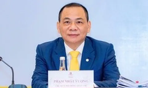 Tỷ phú Phạm Nhật Vượng: 'VinFast không bao giờ quay trở lại làm xe xăng'