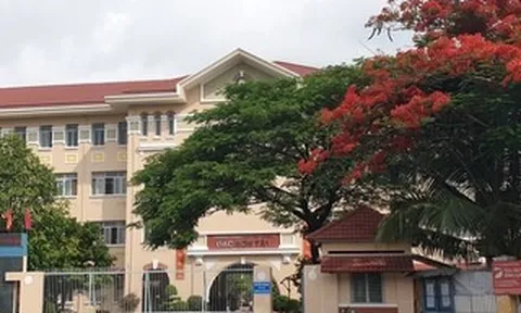 NÓNG: Nhiều trường học TPHCM cảnh báo khẩn lừa đảo suất "bao đậu", "tuyển thẳng" mùa tuyển sinh