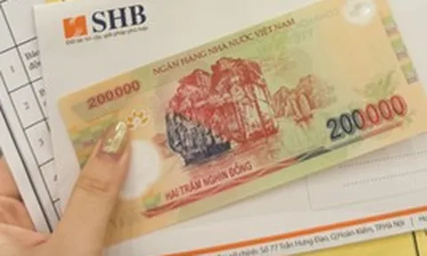 "Mưa tiền" cho cổ đông ngân hàng bầu Hiển: 4.000 người lấp đầy ba tầng khách sạn Melia, vượt xa Hòa Phát, MB