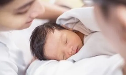 TP.HCM chính thức chuyển khoản 5 triệu đồng cho hơn 1.300 bà mẹ sinh đủ 2 con