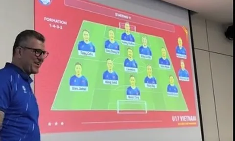 HLV Roland xếp đội hình 'có một không hai' trận U17 Việt Nam hạ Australia