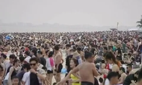 Cô Tô 'cháy' phòng, du thuyền Hạ Long sắp hết chỗ