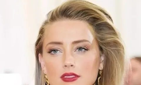 Mỹ nhân có gương mặt tỷ lệ vàng khiến chồng cũ điêu đứng giờ ra sao?