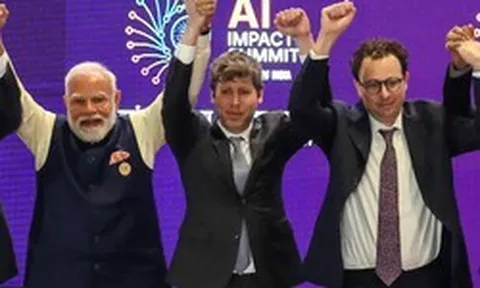 Cuộc tháo chạy lịch sử: AI không chỉ cướp việc, giờ cướp luôn lãnh đạo bán hàng