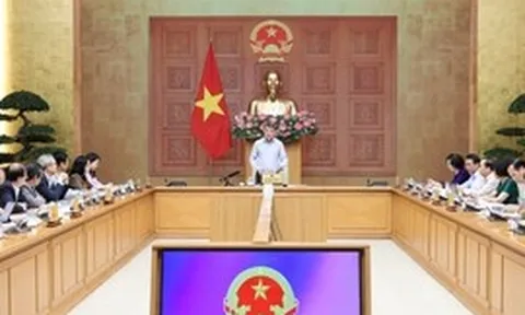 Quyết liệt cắt giảm thủ tục hành chính, phát triển toàn diện ngành văn hóa, thể thao và du lịch