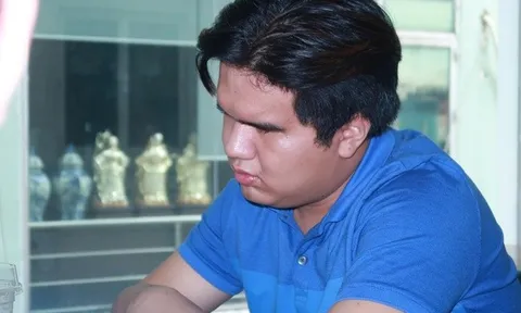 Nỗ lực vượt qua "bóng tối"