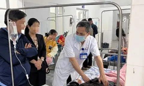 Bộ Y tế vào cuộc vụ nghi ngộ độc thực phẩm sau ăn bánh mì ở Quảng Trị