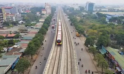 Những tuyến Metro Hà Nội chẳng liên quan gì đến nhau và bài toán phát triển mạng lưới giao thông đô thị