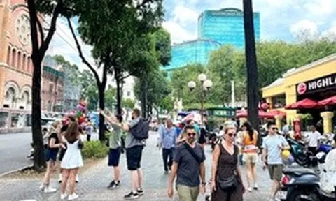 TPHCM thu 8.700 tỷ đồng từ du lịch dịp nghỉ lễ Giỗ Tổ Hùng Vương và 30/4-1/5