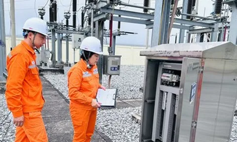 Mức cao nhất 5.422 đồng/kWh, nhóm khách hàng nào áp dụng giá điện kinh doanh?