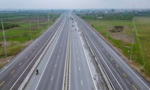 Việt Nam có một tuyến đường rộng kỷ lục 14 làn xe, kết nối 2 cao tốc trị giá 2,4 tỷ USD