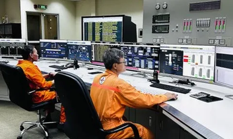 Rẻ hơn nhiều giá điện kinh doanh, khách hàng nào được áp giá điện sản xuất?