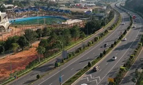 Sau gần 5 tháng khởi công, tuyến cao tốc ‘xuyên rừng đẹp nhất’ Việt Nam do Tập đoàn Sơn Hải đầu tư có tiến độ ra sao?