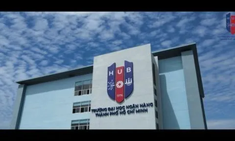 Vì sao Trường ĐH Ngân hàng TPHCM tạm dừng cấp chứng chỉ ngoại ngữ, tin học?