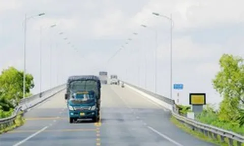 Bơm 3.500 tỉ đồng xây cầu Cổ Chiên 2, Vĩnh Long mở “cửa lớn” ra biển cho ĐBSCL