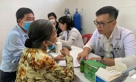 Khám sức khỏe định kỳ hàng năm để phát hiện sớm dấu hiệu bất thường