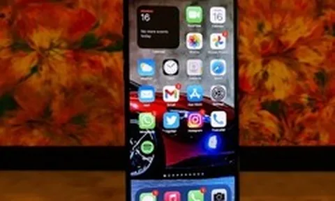 10 mẹo cực kỳ hữu ích trên iPhone phiên bản iOS 26