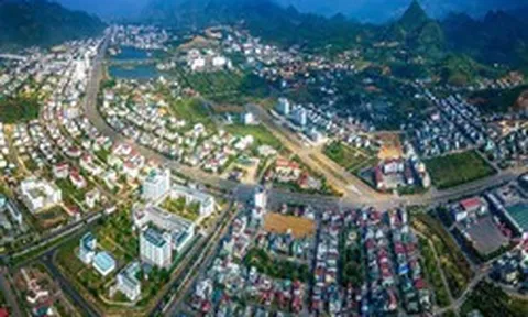 Đã xây 50% cao tốc tại Trung Quốc, 'gã khổng lồ' hạ tầng cam kết làm dự án với chất lượng tốt hơn, giá thấp hơn tại một tỉnh miền núi phía Bắc