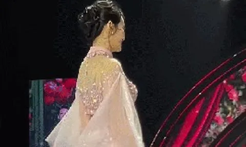 Nữ NSƯT mang bầu 6 tháng vẫn có trai tán, kết hôn 24 năm cả nước không biết mặt chồng