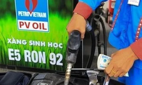 Xăng E10 đã xuất hiện, xăng E5 có còn được bán?