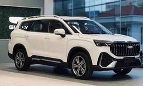 Geely Okavango: Định nghĩa lại phân khúc D-SUV, đẳng cấp vượt giá tiền