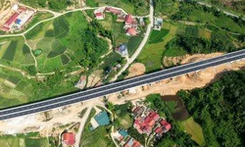 130 mũi thi công, 2.600 nhân sự và 1.200 thiết bị đẩy nhanh tiến độ, quyết hoàn thành dự án 11.000 tỷ đồng ngay tháng 9/2026