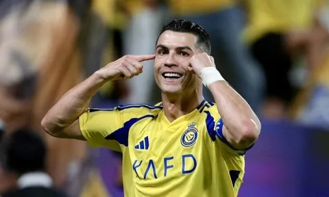 Ronaldo kiếm tiền nhiều nhất giới thể thao năm thứ 4 liên tiếp